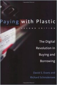 El dinero plástico resumen de libro