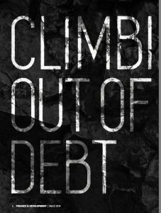 爬出债务